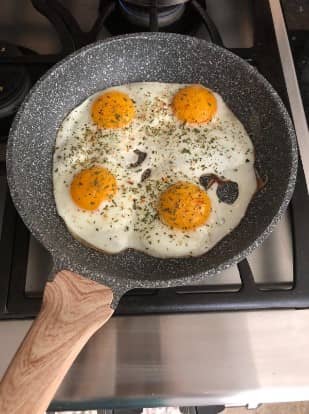 Coming out perfect eggs on Carote 10-Inch Nonstick Frying Pan