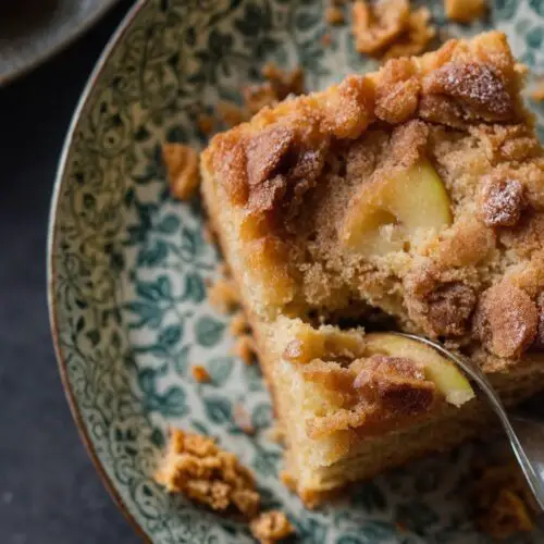 Cinnamon Sugar Apple Cake copycat Recipe