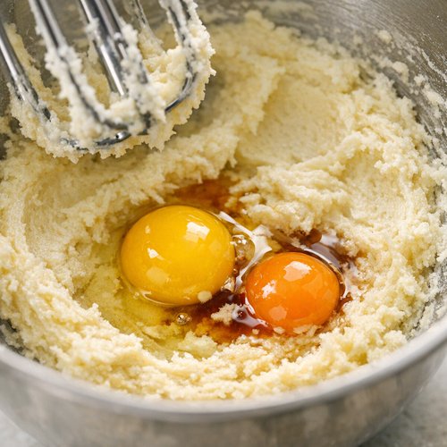 Step 4: Add Your Eggs and Vanilla